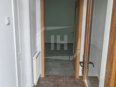 Birou 3 spatii distincte, ultracentral