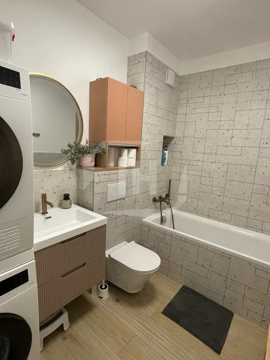 Apartament 3 camere, Frunzisului