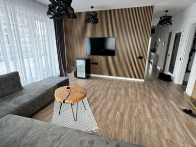 Proprietate deosebita, terasa panoramica asupra orasului