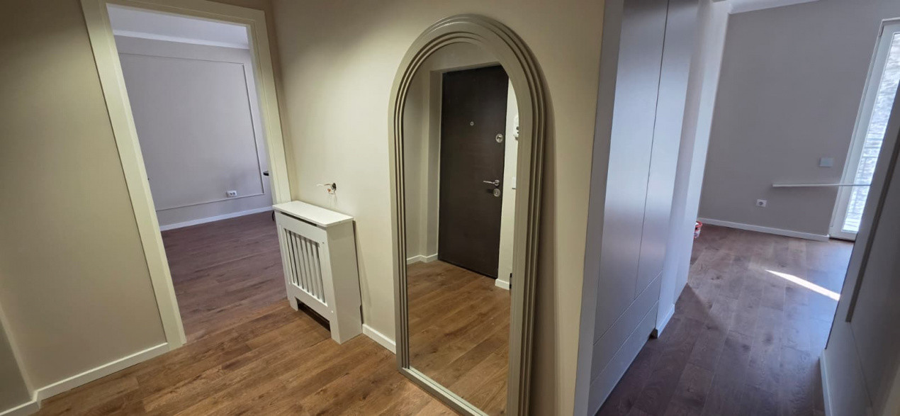 Apartament 2 camere la cheie, parcare subterana, zona Vivo