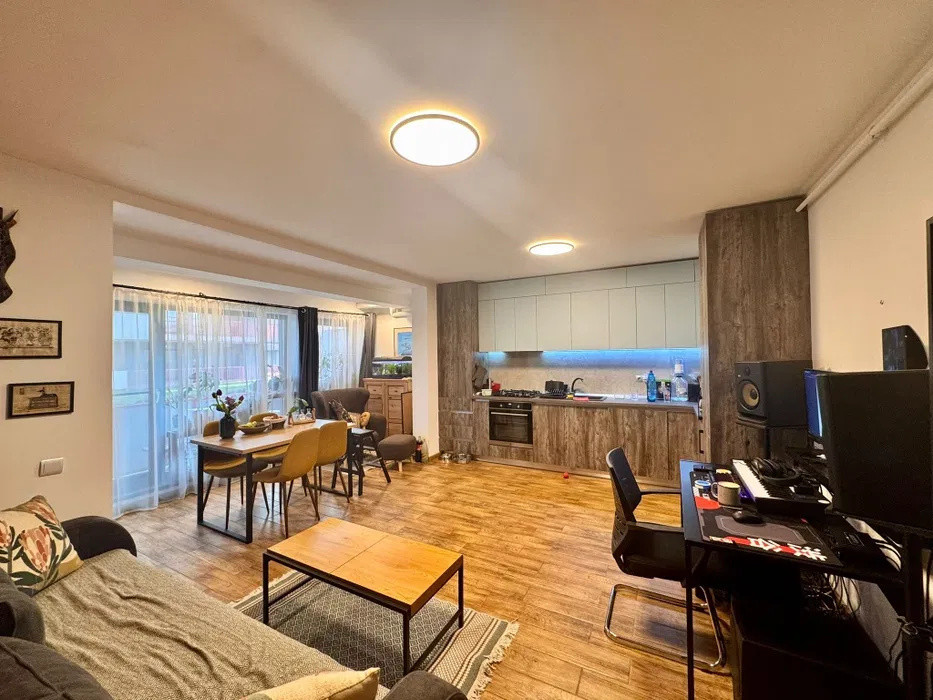 Apartament 2 camere la cheie, terasa si parcare subterana, zona Vivo