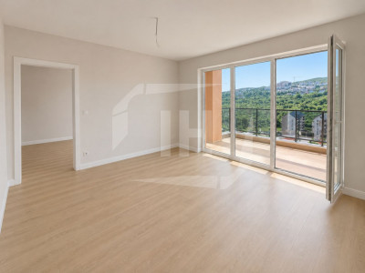 Apartament 2 camere decomandat, terasa panoramica, Vivo Mall