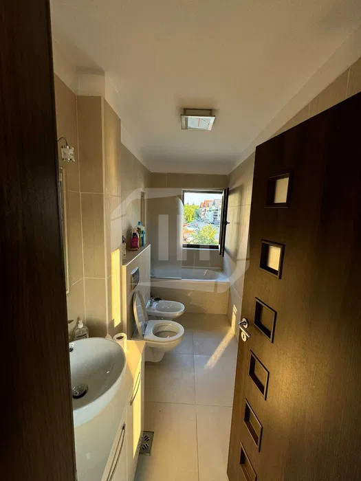 Apartament 2 camere, terasa, parcare, Buna Ziua