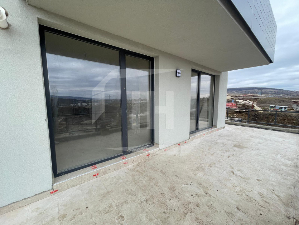 Apartament 3 camere, constructie finalizata, terasa, Calea Baciului
