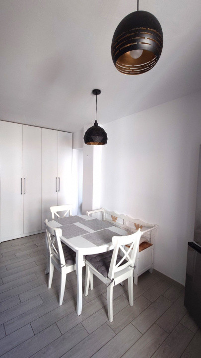 Apartament 2 camere decomandat, la cheie, zona Bld Primaverii