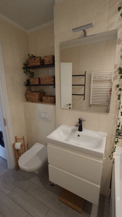 Apartament 2 camere decomandat, la cheie, zona Bld Primaverii