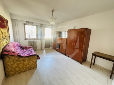 Apartament 2 camere, 2 balcoane, decomandat, et 3, in Marasti