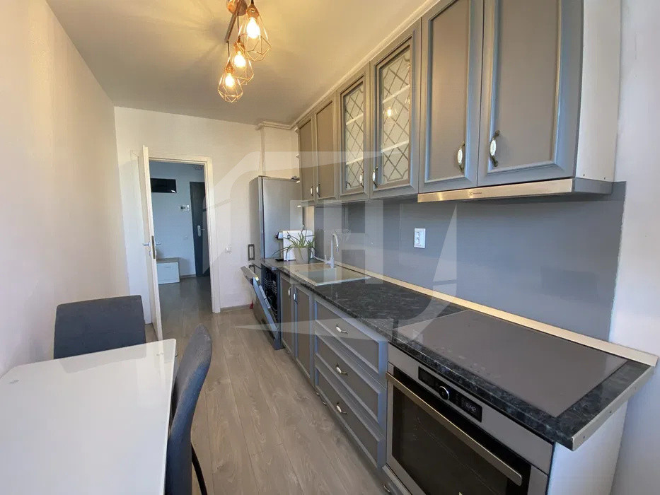 Apartament 3 camere I The Office 