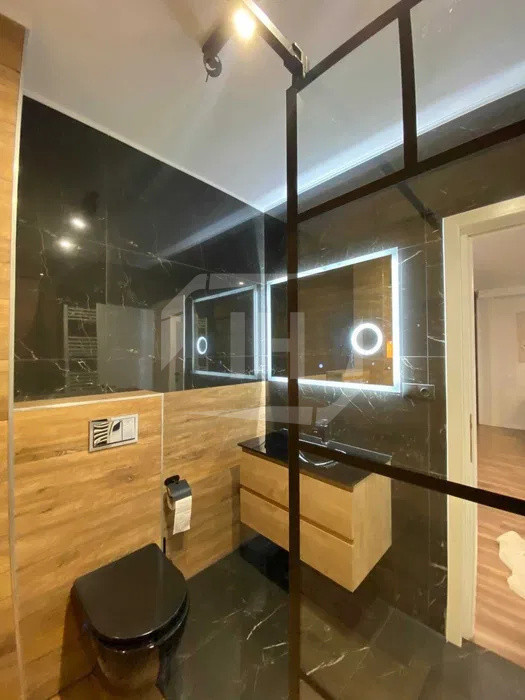 Apartament 2 camere, terasa 42 mp, parcare, in bloc nou!