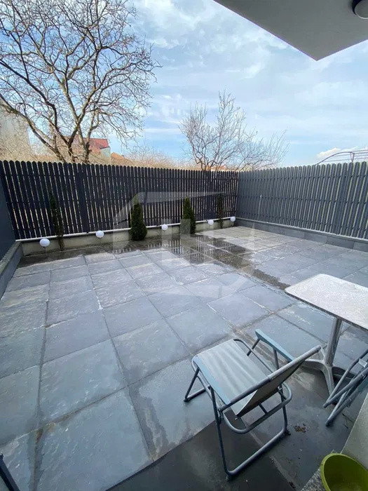 Apartament 2 camere, terasa 42 mp, parcare, in bloc nou!