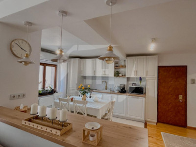 Apartament 4 camere, intermediar, la cheie, zona The Office