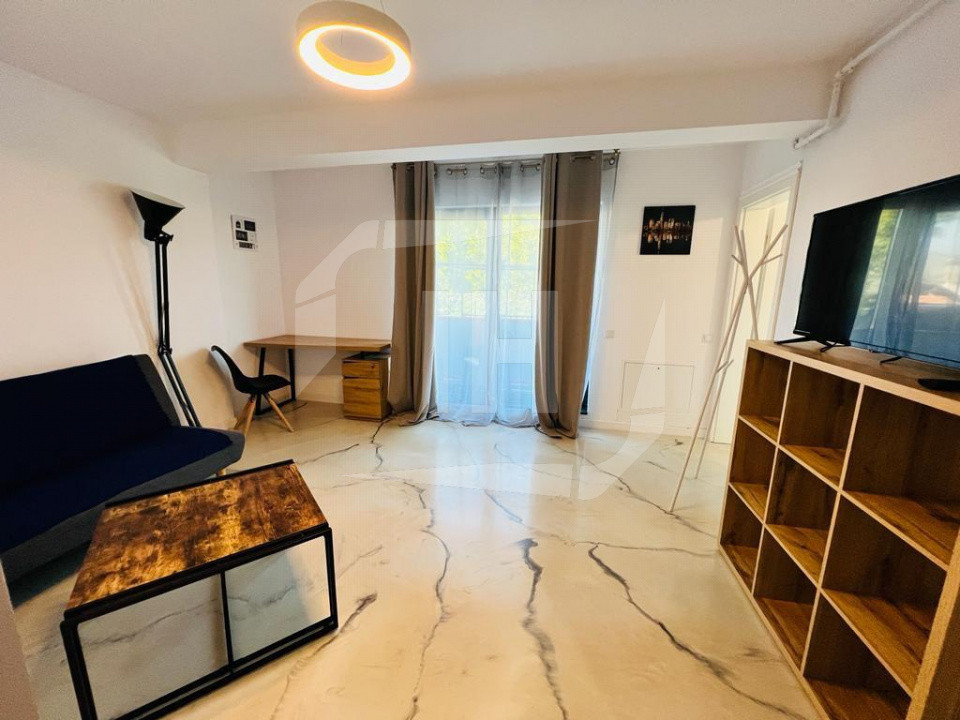 Apartament 2 camere, parcare subterana, in zona Vivo