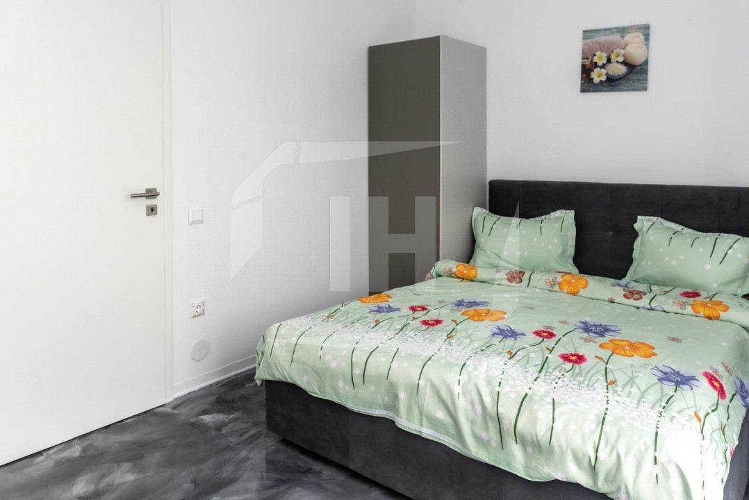 Apartament 2 camere si parcare in zona Vivo