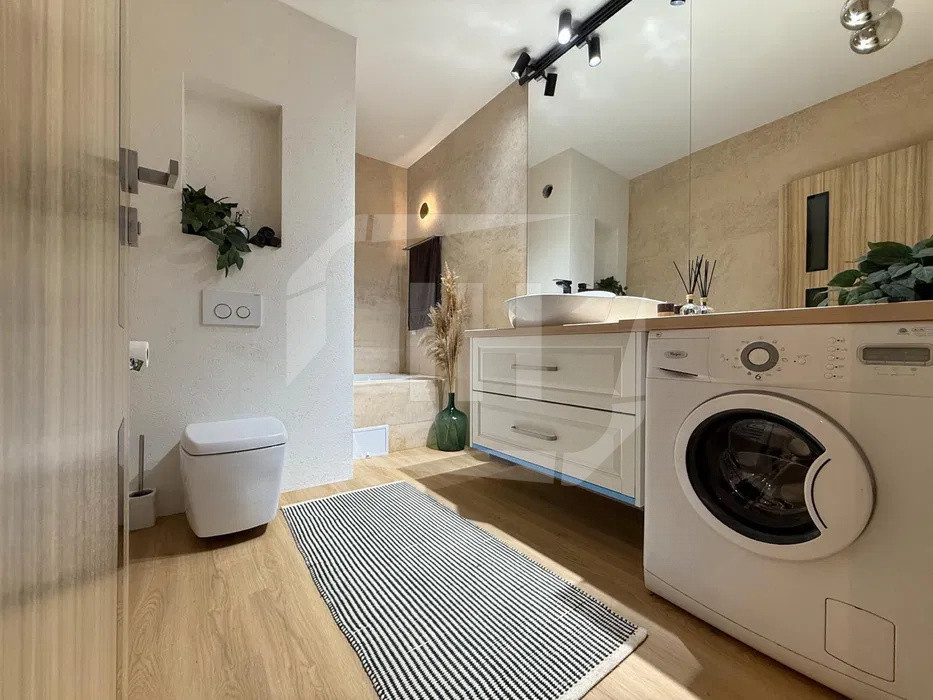 Apartament 3 camere, etajul 1, parcare, Zorilor