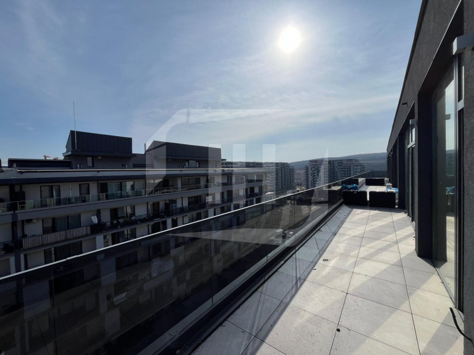 Apartament 3 camere, etaj retras, terasa, Iulius Mall