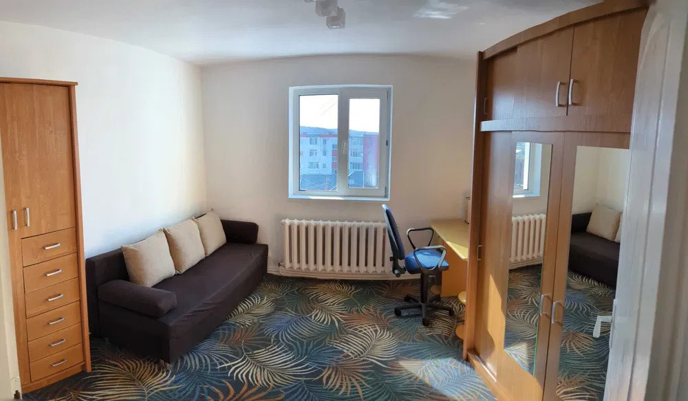 Apartament 2 camere decomandat,  cartier Dambul Rotund