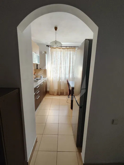 Apartament 2 camere, intermediar, zona Piata Abator