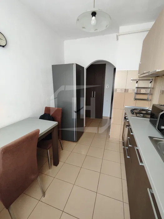 Apartament 2 camere, intermediar, zona Piata Abator