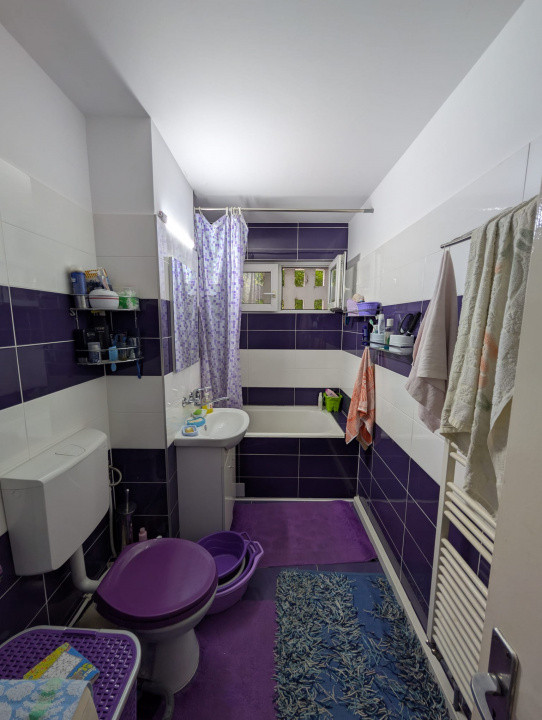 Apartament 4 camere la etajul 1, cartier Manastur