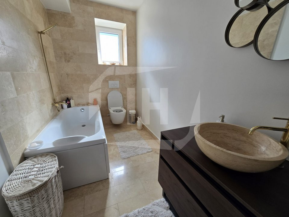 Apartament 2 camere cu finisaje de top, parcare, zona Petrom