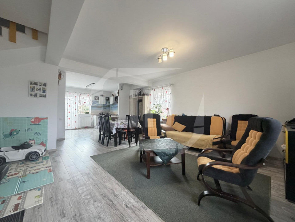 Duplex, 4 camere, RAR