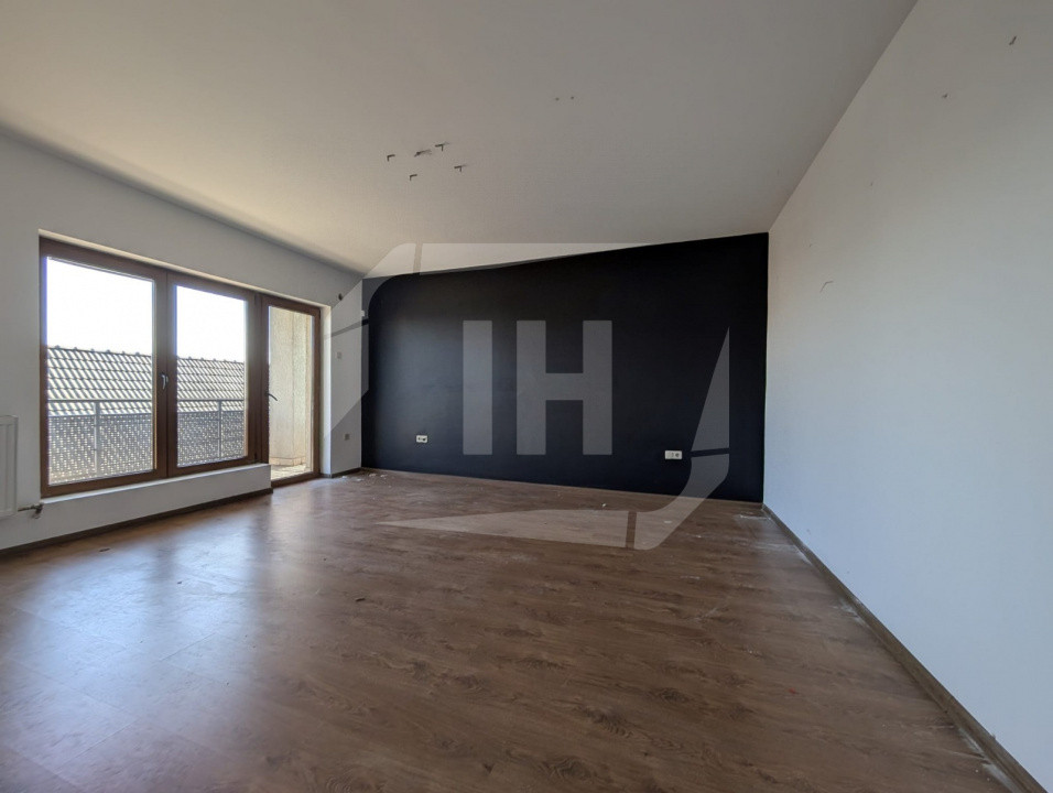 Apartament cu 4 camere, 3 terase, intermediar, parcare inclusa, Andrei Muresanu
