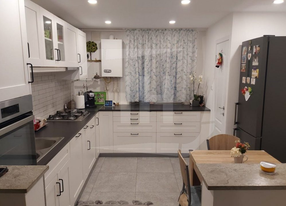 Apartament 3 camere, decomandat, Zorilor