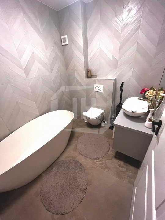  3 camere, finisat, scara interioara, parcare, bloc nou ,zona Pod Ira