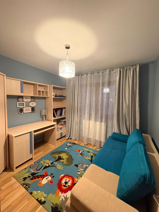 Apartament 3 camere la cheie, zona scolii Liviu Rebreanu 