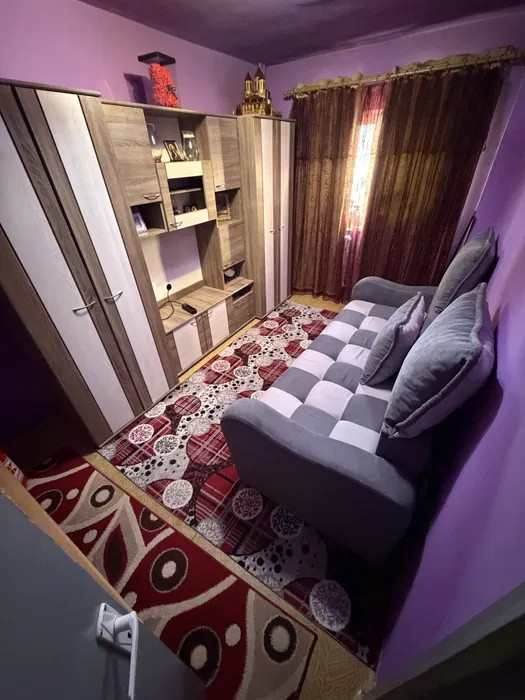 Apartament 4 camere, etaj intermediar, cartier Manastur