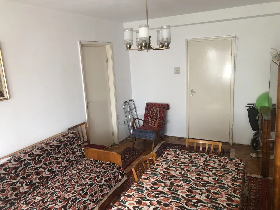 Apartament 2 camere decomandat, zona Calea Floresti, cartier Manastur