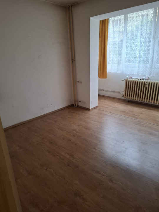 Apartament 2 camere decomandat, zona Grigore Alexandrescu