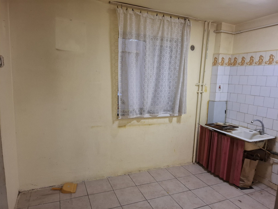 Apartament 2 camere decomandat, zona Grigore Alexandrescu