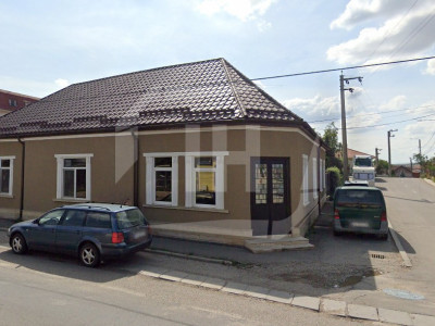 Casa individuala, 200 de mp utili, zona centrala Apahida