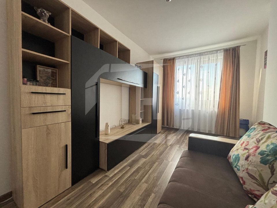 Apartament 3 camere, parcare subterana, zona Vivo