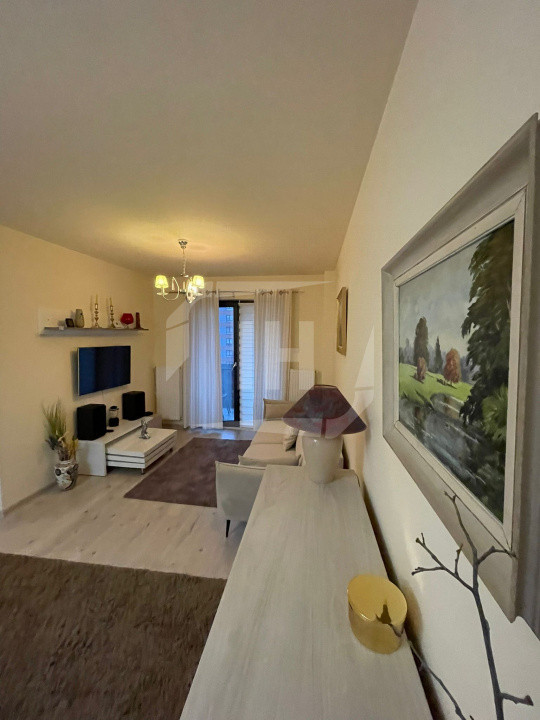 Apartament 2 camere, decomandat, etaj intermediar, parcare, Iulius Mall