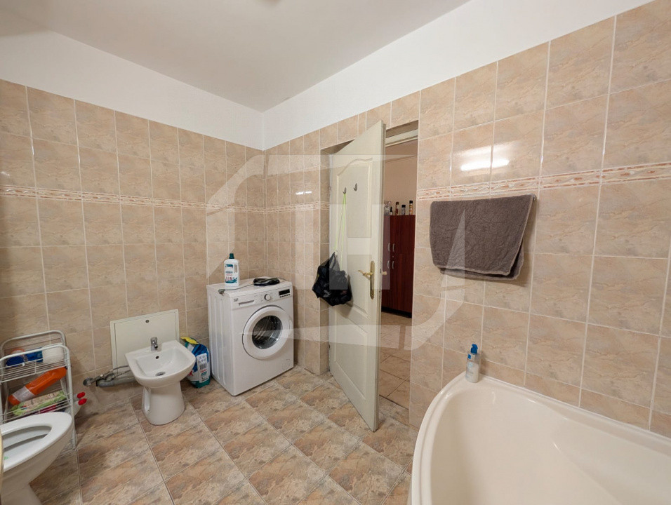 Apartament cu 3 camere, parcare inclusa, Buna Ziua