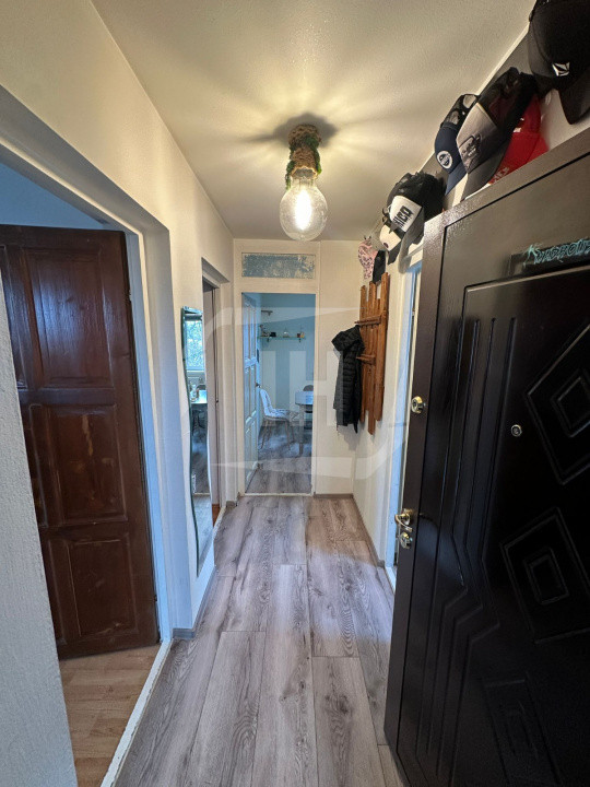 Apartament 2 camere, decomandat, zona podului IRA