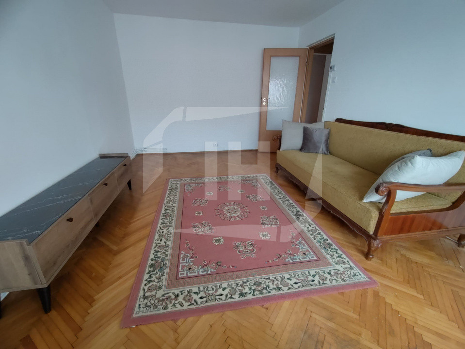 Apartament 4 camere, etaj 2, zona Titulescu