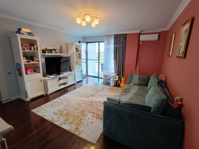 Apartament 2 camere, parcare, boxa, intermediar, Buna Ziua