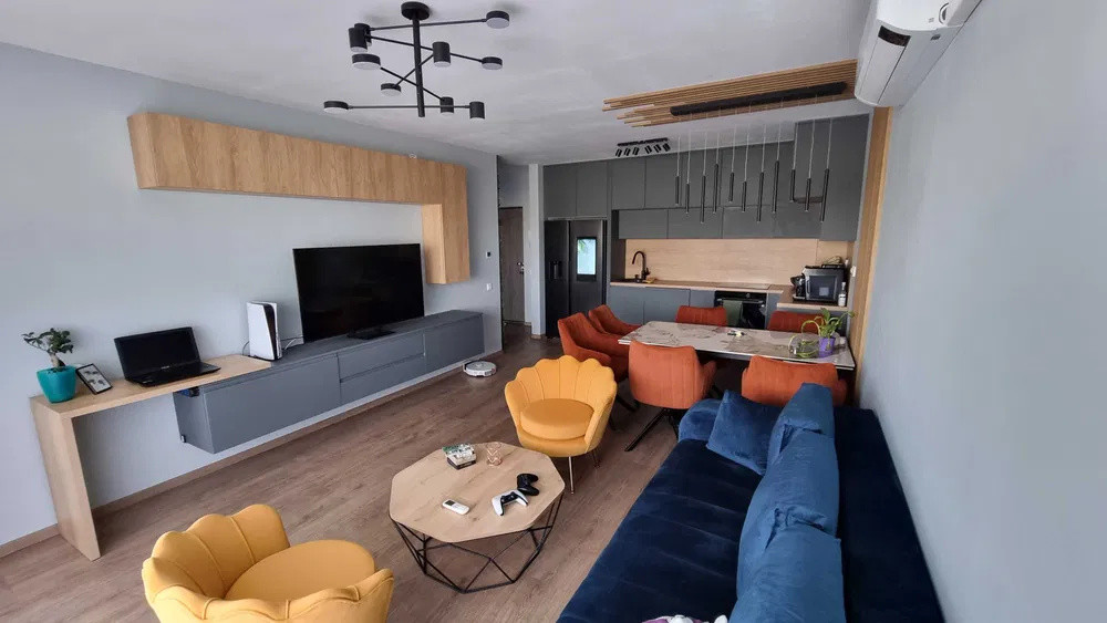 Apartament 3 camere, 2 bai, parcare, la cheie in zona Bazei Sportive Gheorgheni