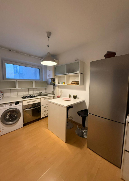 Apartament 2 camere, etaj intermediar, cartier Grigorescu