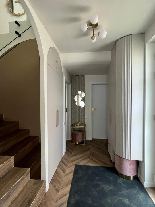 Casa deosebita, zona Vivo