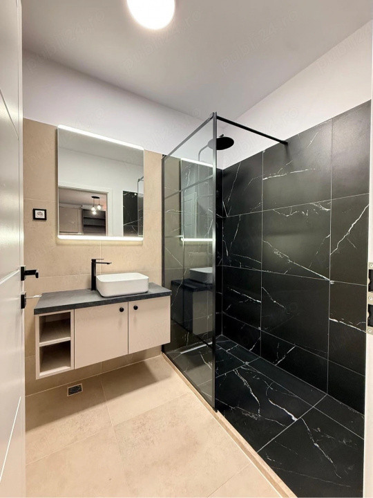 Apartament 2 camere la cheie, parcare subterana, zona Eroilor