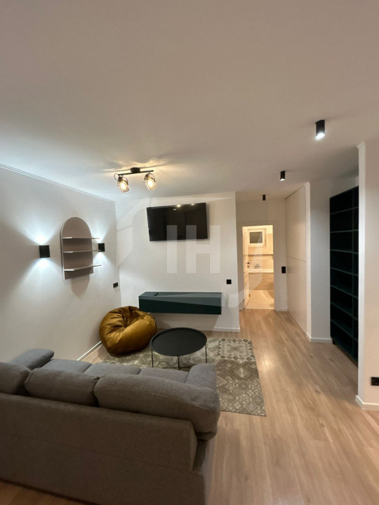 Apartament 3 camere, 2 bai, parcare subterana, la cheie!