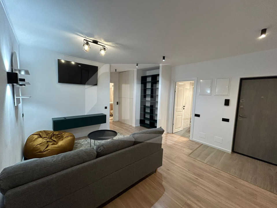 Apartament 3 camere, 2 bai, parcare subterana, la cheie!