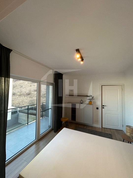 Apartament 3 camere, 2 bai, parcare subterana, la cheie!