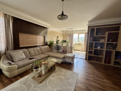Apartament 3 camere I mobilat modern I Gheorgheni I zona Transylvania College
