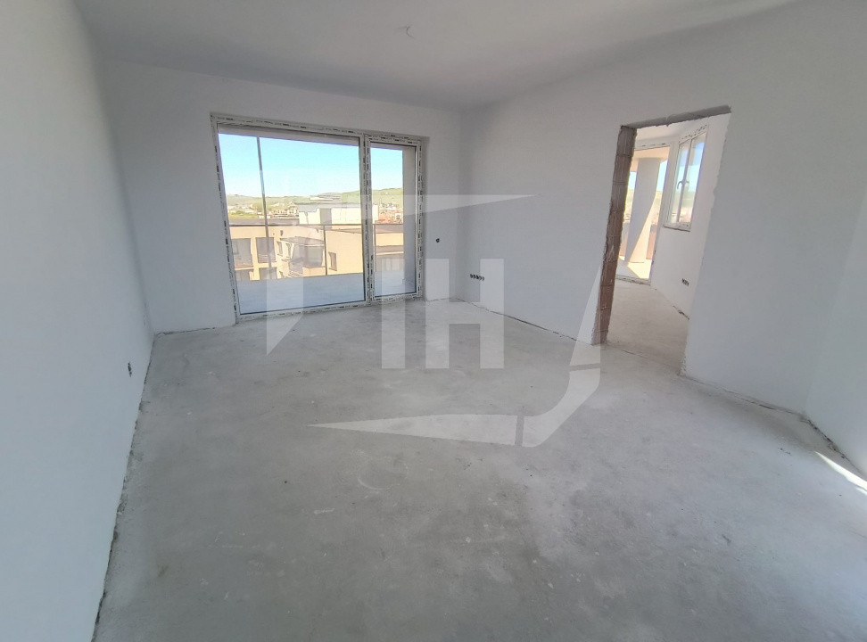 Apartament 4 camere,  intermediar, parcare, zona Leroy Merlin, Intre Lacuri