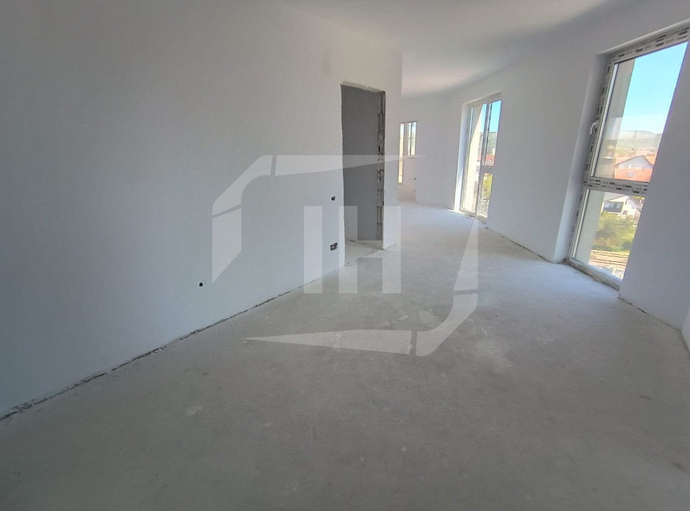 Apartament 4 camere,  intermediar, parcare, zona Leroy Merlin, Intre Lacuri